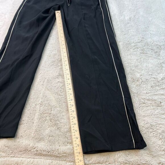 Lululemon On The Right Track Womens Pants Black Loose Fit Slit Hem Size 10 - Picture 9 of 11